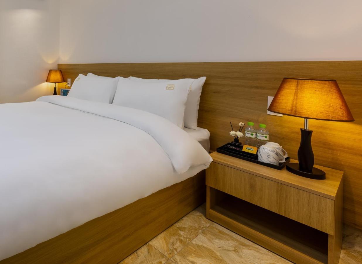 Cat Ba Hongkong Hotel Dong Khe Sau Eksteriør bilde