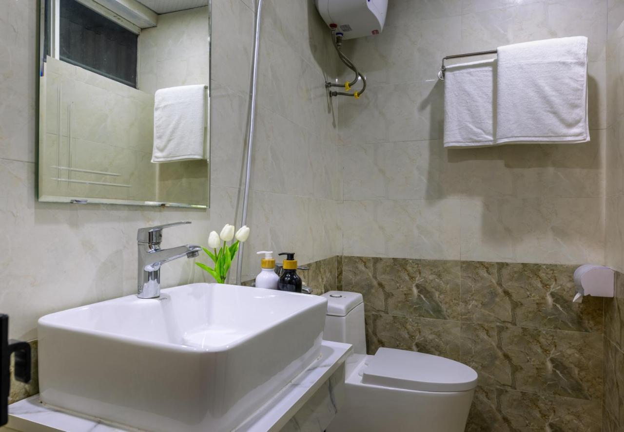 Cat Ba Hongkong Hotel Dong Khe Sau Eksteriør bilde
